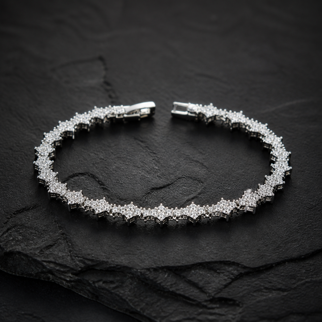 JUJI — Bracelet Perles Zircon Motif Croix